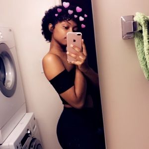 Meet your Posher, Brianne